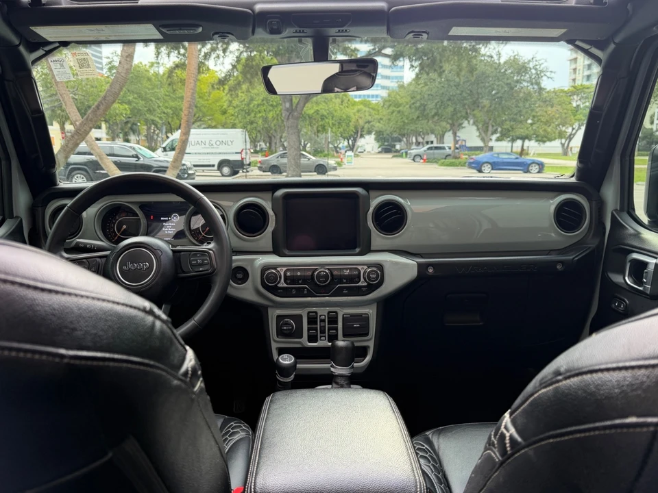 2023 Jeep JL Wrangler - Image 22 of 31