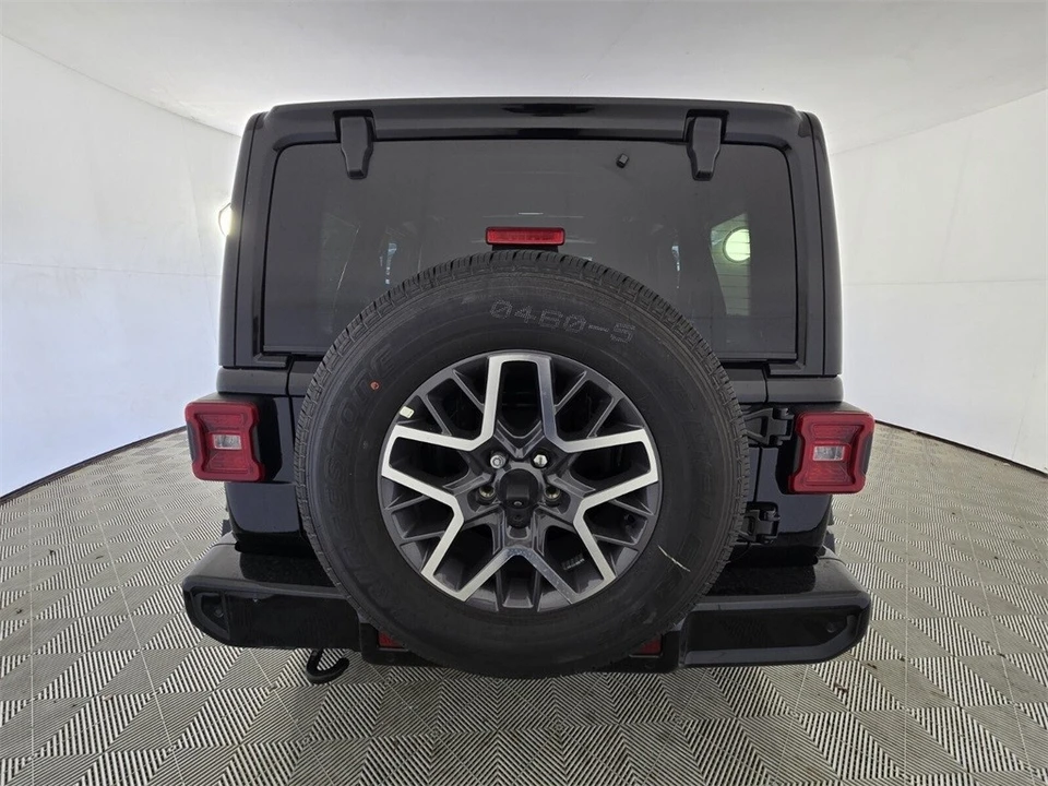 2023 Jeep JL Wrangler - Image 10 of 12