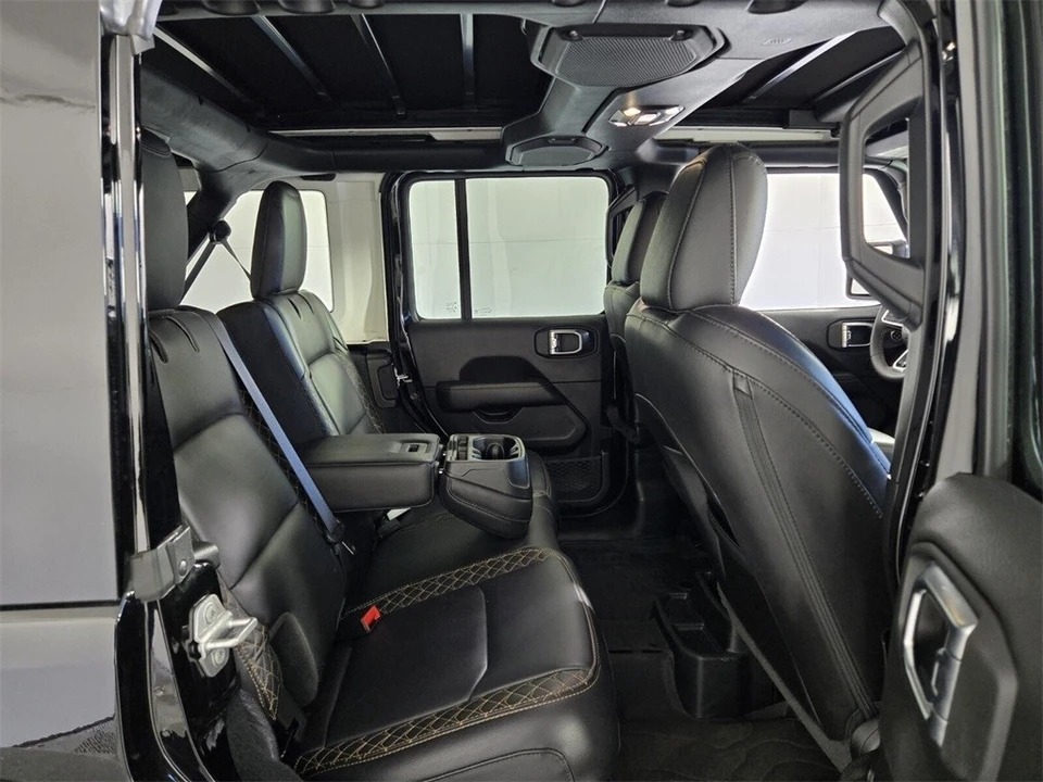 2023 Jeep JL Wrangler - Image 11 of 12