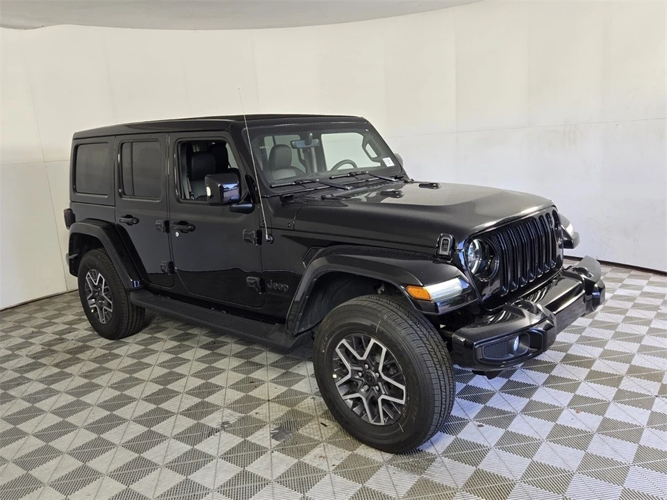 2023 Jeep JL Wrangler - Image 2 of 12