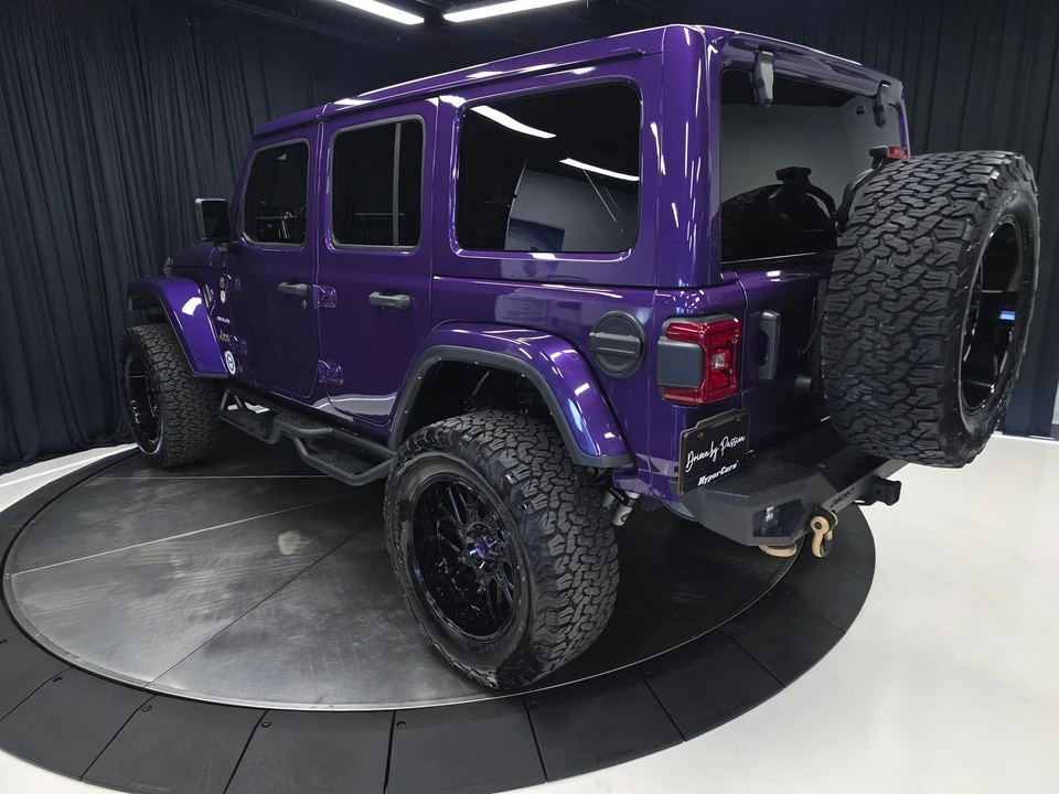 2023 Jeep JL Wrangler - Image 9 of 21