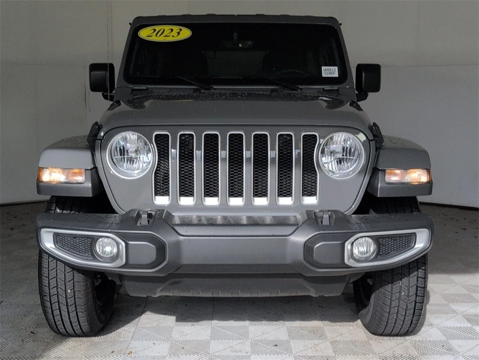 2023 Jeep JL Wrangler - Image 3 of 12