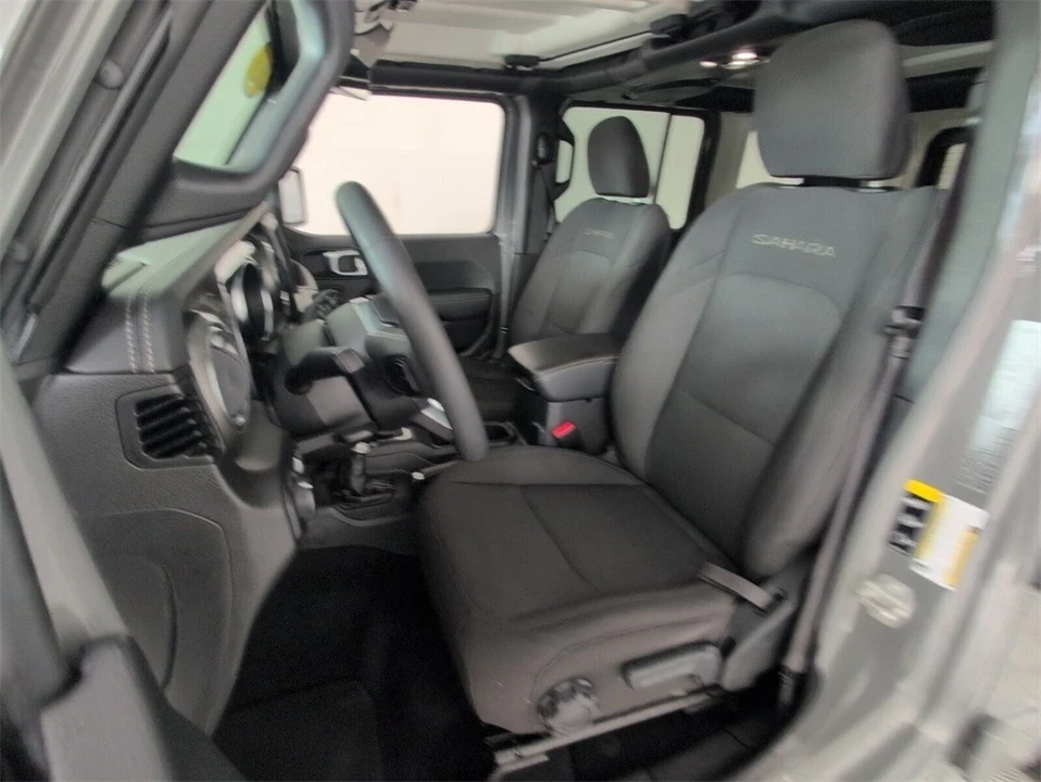 2023 Jeep JL Wrangler - Image 5 of 12