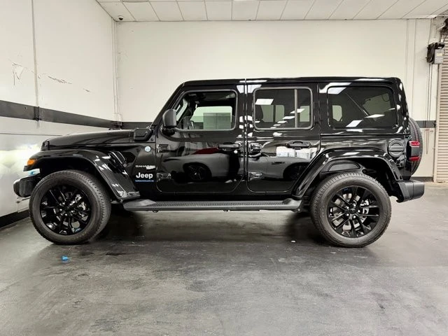 2023 Jeep JL Wrangler - Image 9 of 21