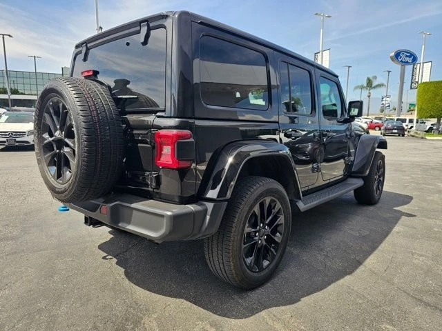 2023 Jeep JL Wrangler - Image 2 of 17