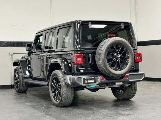 2023 Jeep JL Wrangler - Image 10 of 21