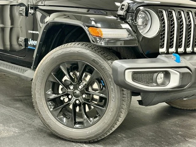 2023 Jeep JL Wrangler - Image 4 of 21