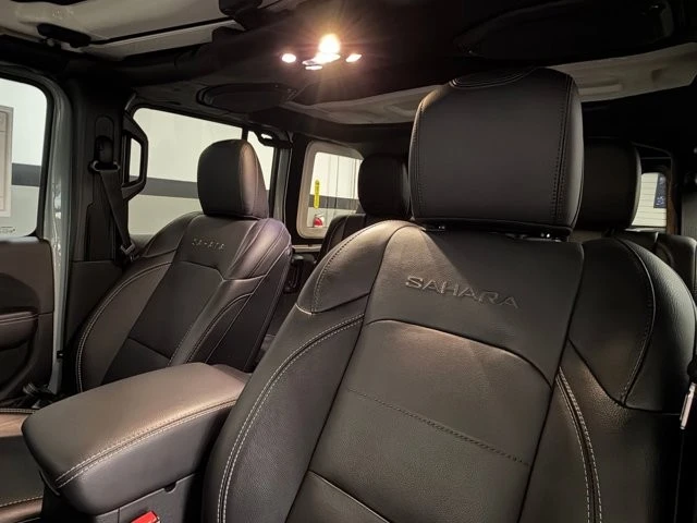 2023 Jeep JL Wrangler - Image 21 of 21