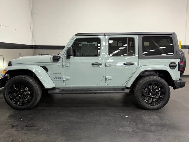 2023 Jeep JL Wrangler - Image 9 of 12