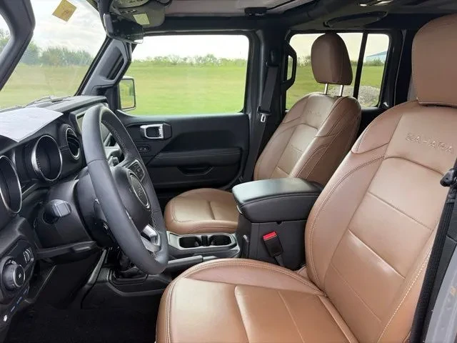 2023 Jeep JL Wrangler - Image 6 of 18