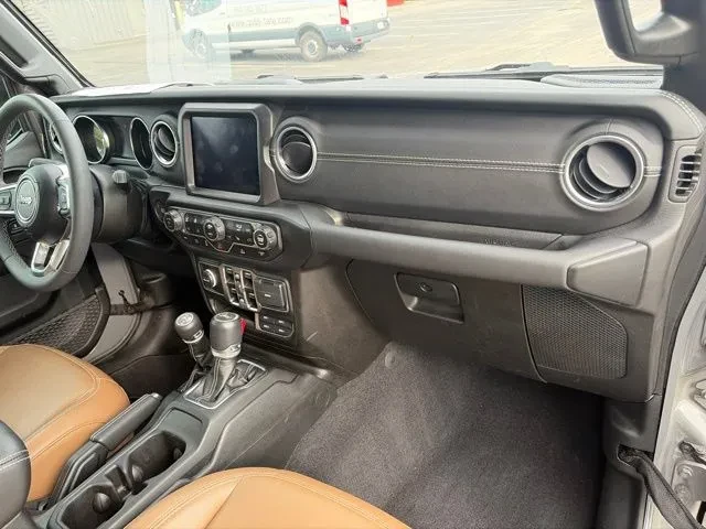 2023 Jeep JL Wrangler - Image 8 of 18