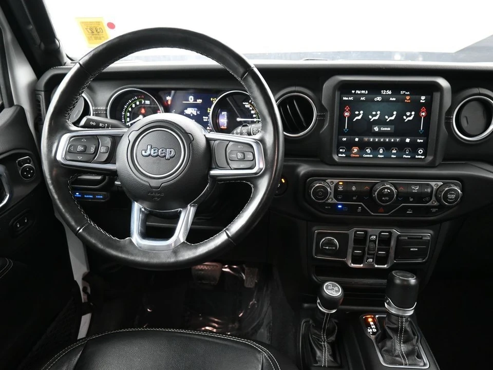 2023 Jeep JL Wrangler - Image 21 of 21