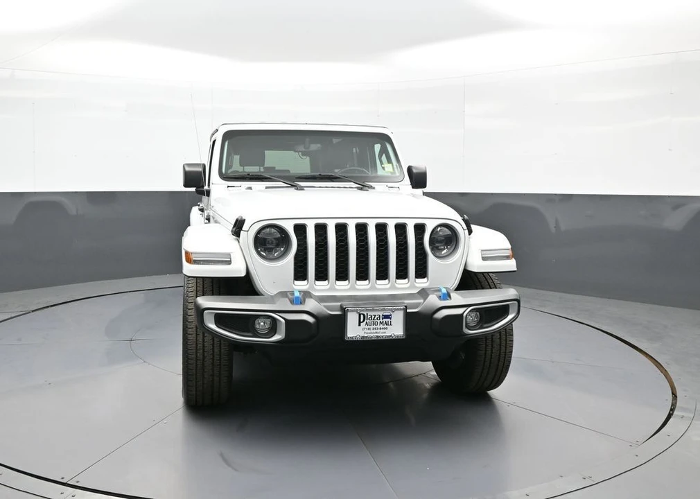 2023 Jeep JL Wrangler - Image 2 of 21