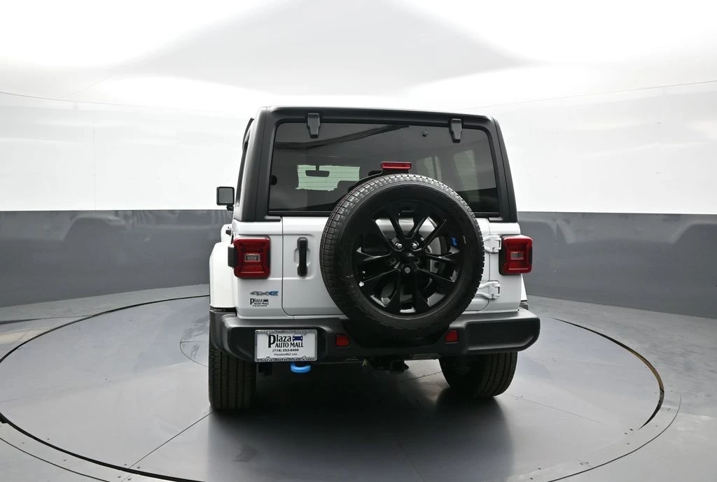 2023 Jeep JL Wrangler - Image 7 of 21