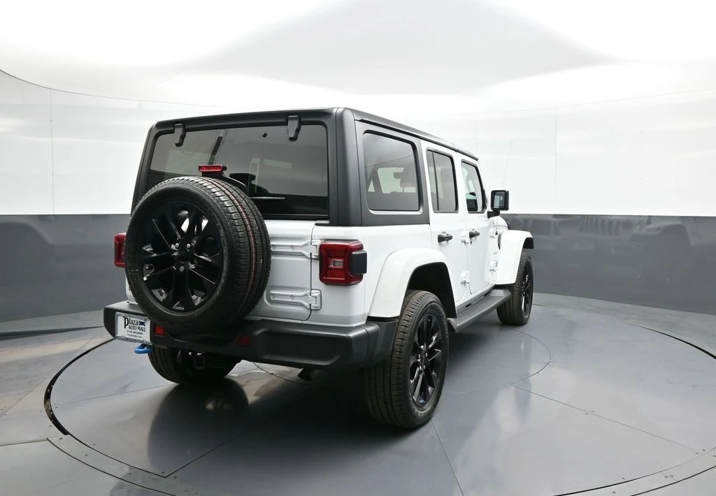 2023 Jeep JL Wrangler - Image 6 of 21