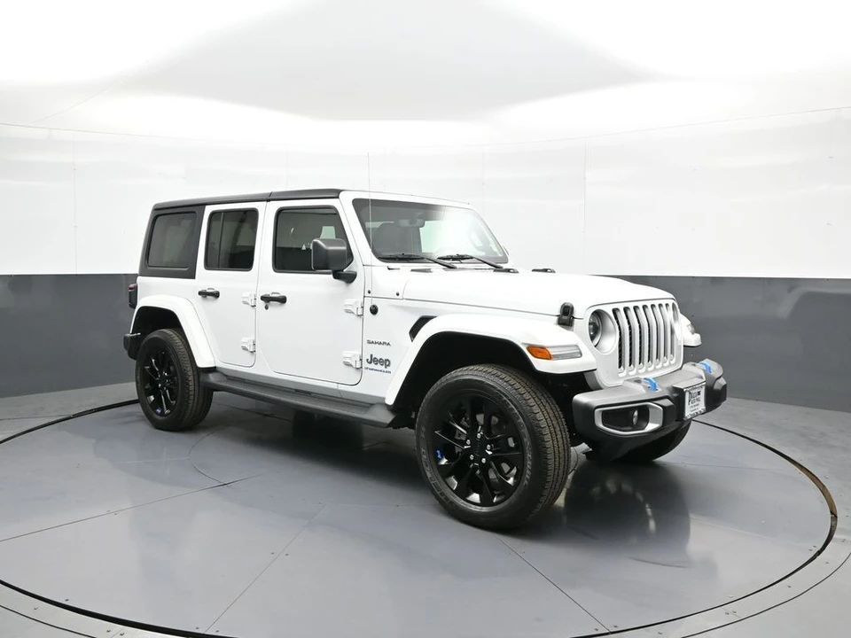 2023 Jeep JL Wrangler - Image 4 of 21