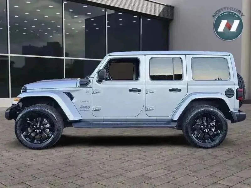 2023 Jeep JL Wrangler - Image 2 of 12