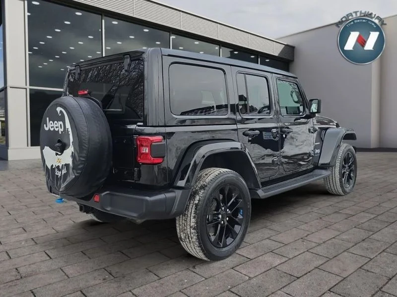 2023 Jeep JL Wrangler - Image 5 of 12
