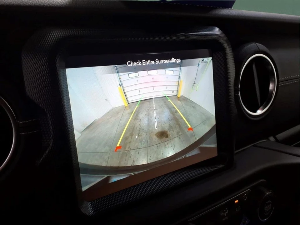 2023 Jeep JL Wrangler - Image 6 of 28