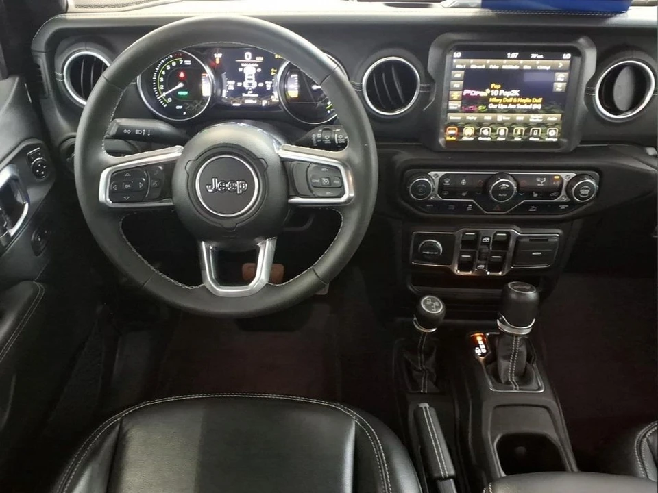2023 Jeep JL Wrangler - Image 5 of 28