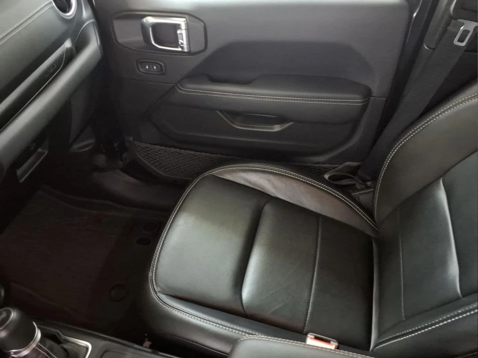 2023 Jeep JL Wrangler - Image 25 of 28