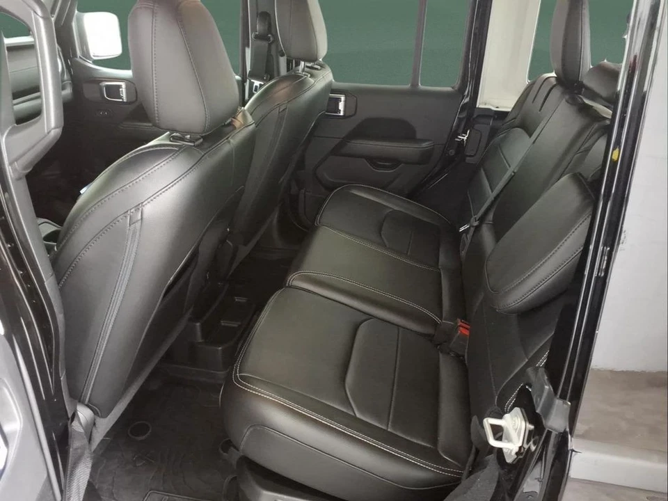 2023 Jeep JL Wrangler - Image 26 of 28