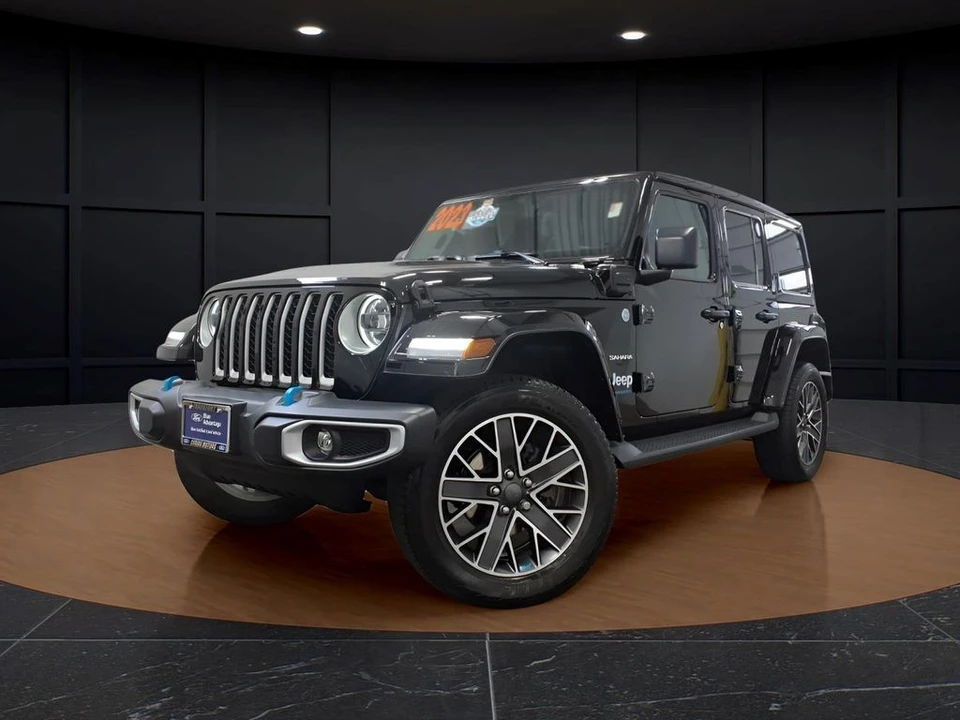 2023 Jeep JL Wrangler - Image 3 of 28