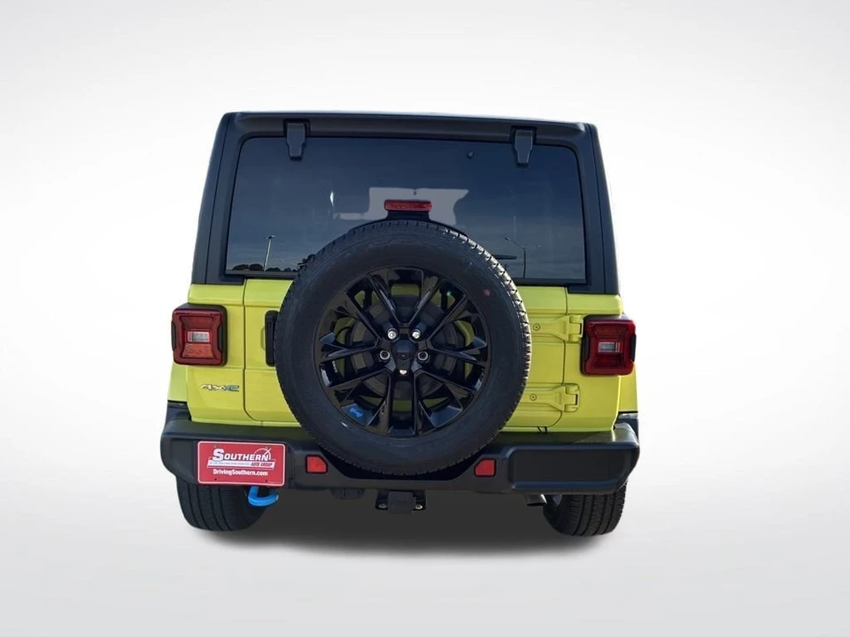 2023 Jeep JL Wrangler - Image 5 of 11