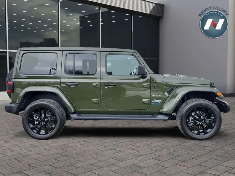 2023 Jeep JL Wrangler - Image 6 of 12