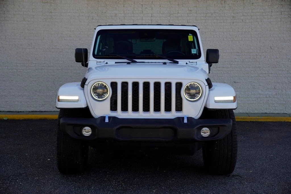 2023 Jeep JL Wrangler - Image 10 of 12