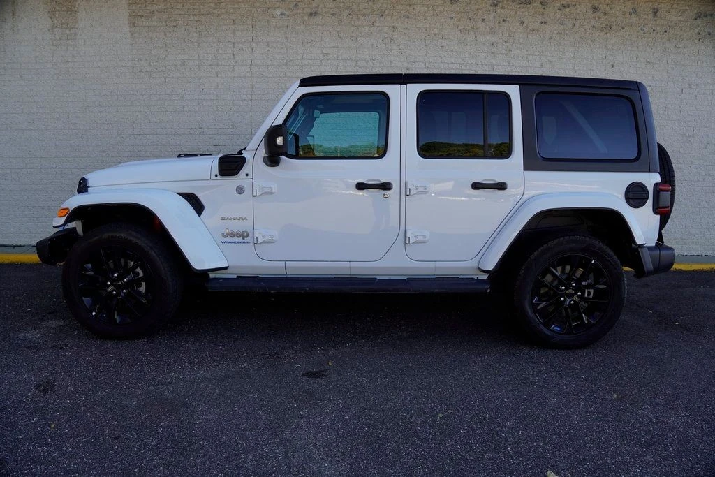 2023 Jeep JL Wrangler - Image 3 of 12
