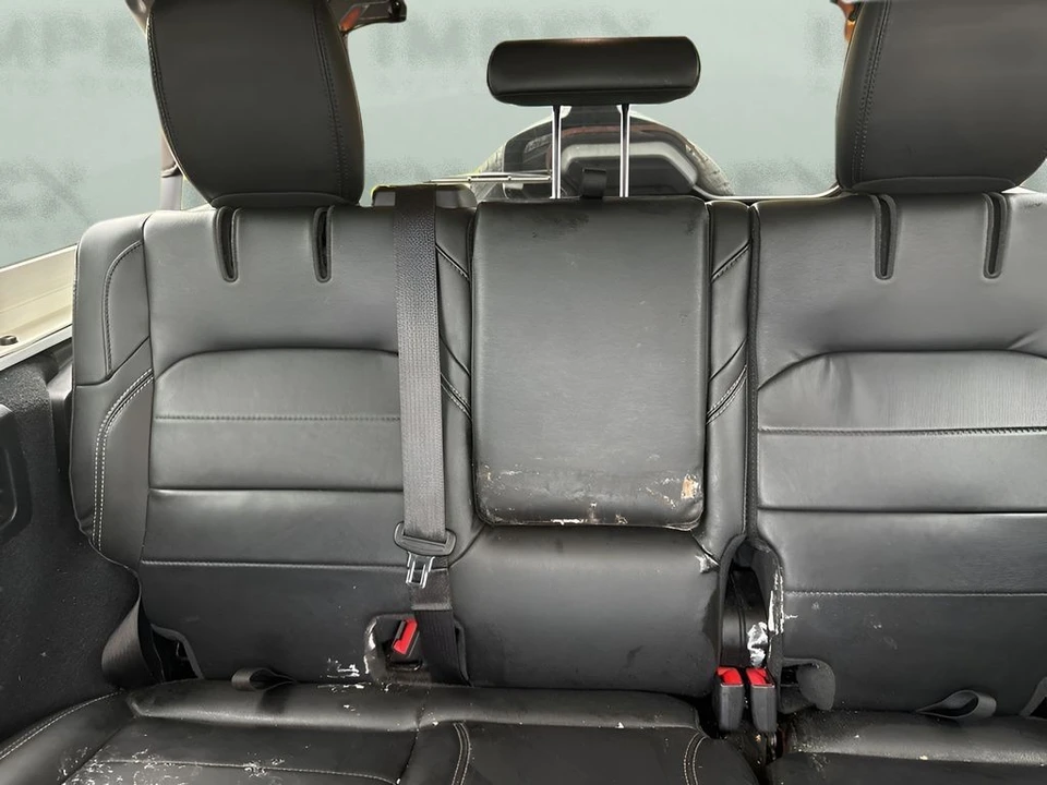 2023 Jeep JL Wrangler - Image 9 of 10