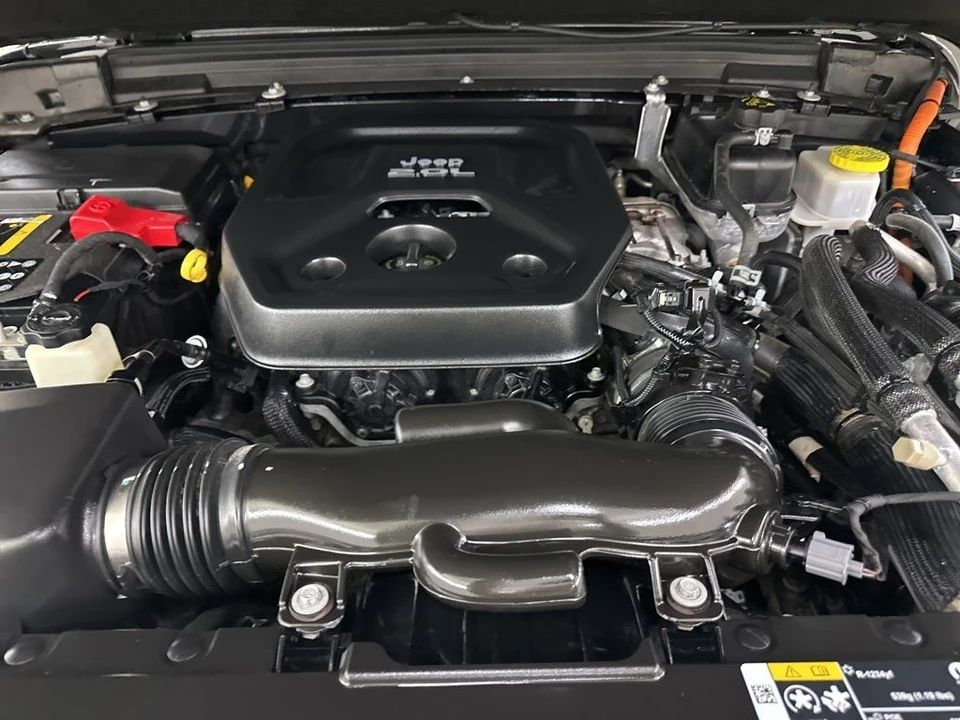 2023 Jeep JL Wrangler - Image 18 of 21