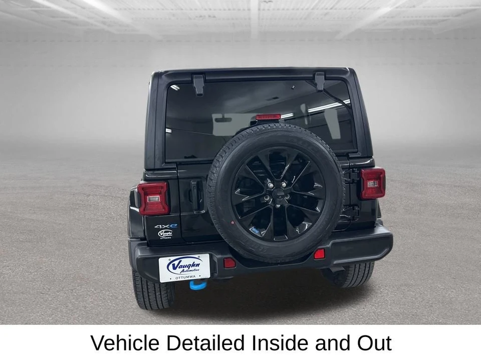 2023 Jeep JL Wrangler - Image 11 of 31