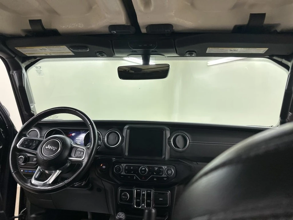2023 Jeep JL Wrangler - Image 24 of 31