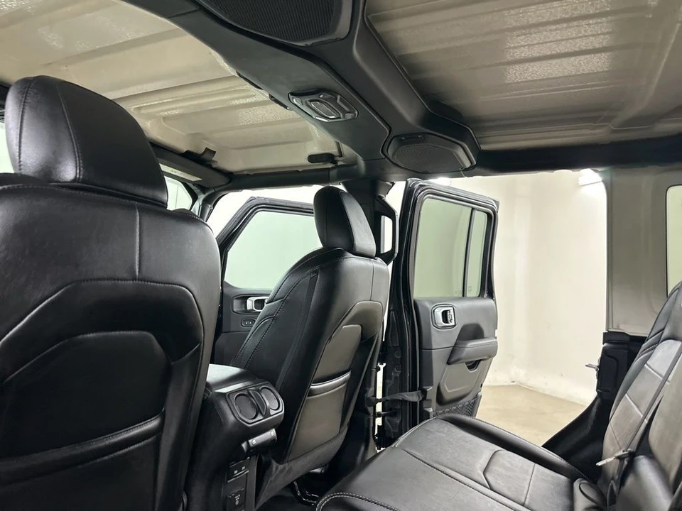 2023 Jeep JL Wrangler - Image 27 of 31