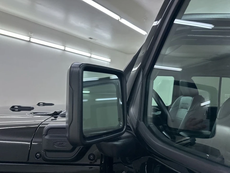 2023 Jeep JL Wrangler - Image 17 of 31