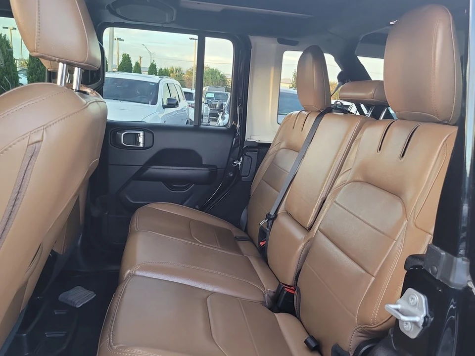 2023 Jeep JL Wrangler - Image 11 of 12