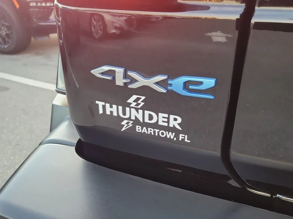 2023 Jeep JL Wrangler - Image 7 of 12