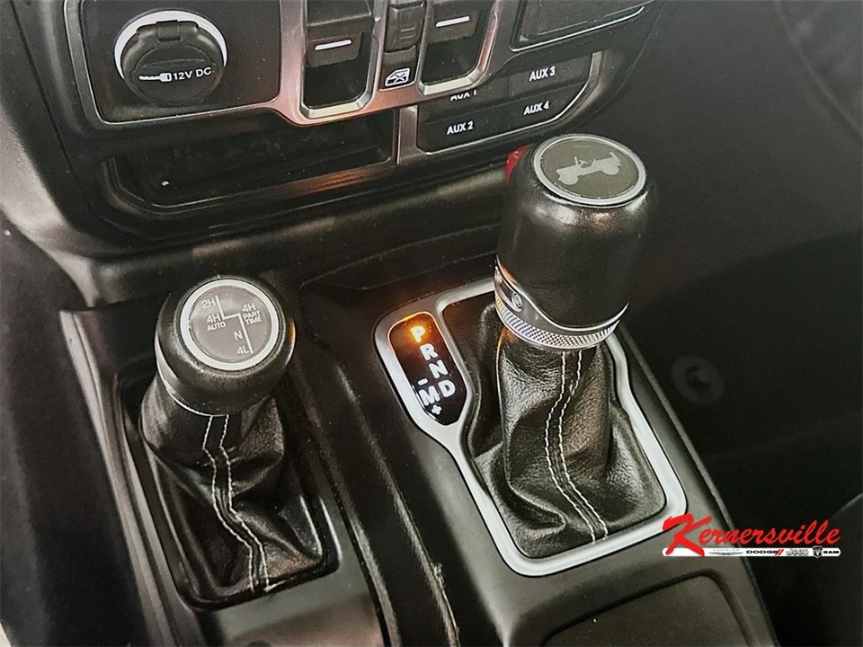 2023 Jeep JL Wrangler - Image 16 of 21