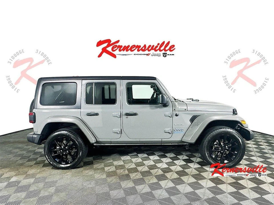 2023 Jeep JL Wrangler - Image 8 of 21