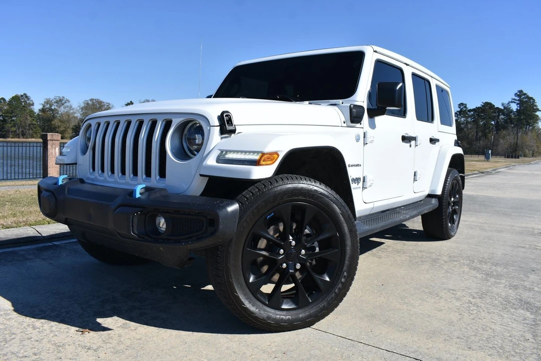 2023 Jeep JL Wrangler - Image 5 of 21
