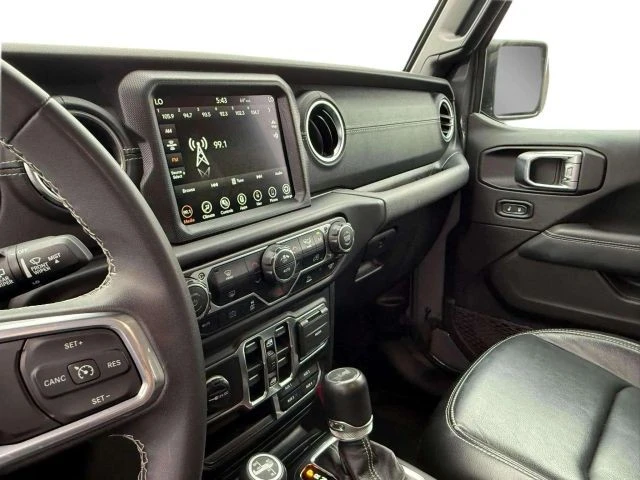 2023 Jeep JL Wrangler - Image 15 of 29