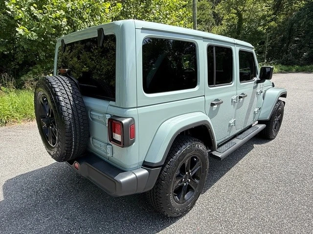 2023 Jeep JL Wrangler - Image 6 of 29