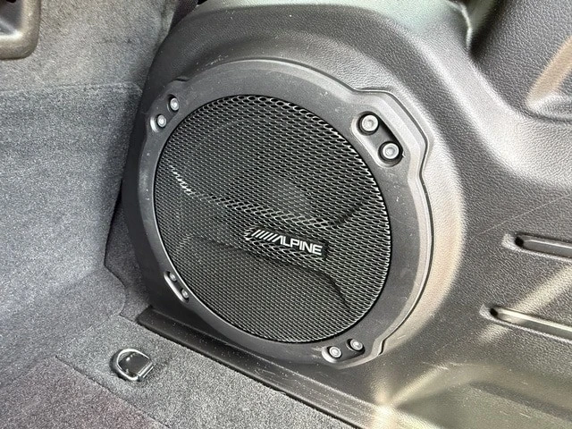 2023 Jeep JL Wrangler - Image 16 of 29