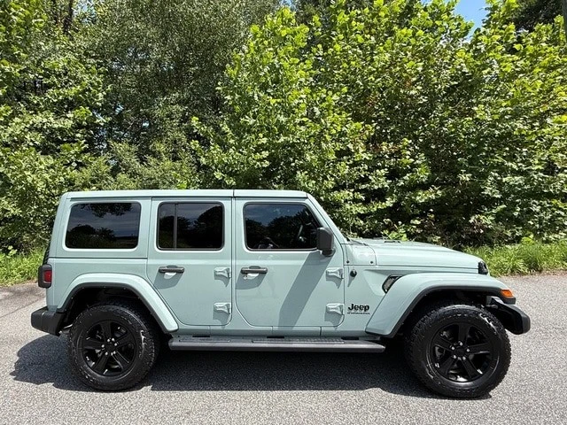 2023 Jeep JL Wrangler - Image 5 of 29