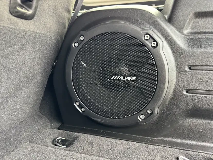 2023 Jeep JL Wrangler - Image 7 of 10