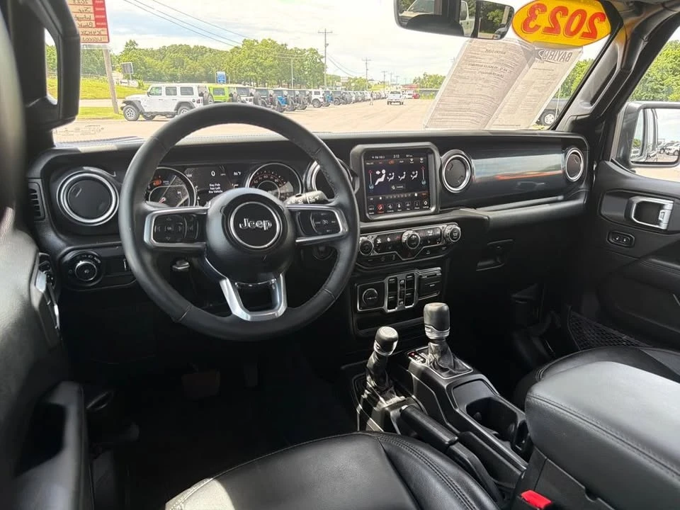 2023 Jeep JL Wrangler - Image 11 of 20
