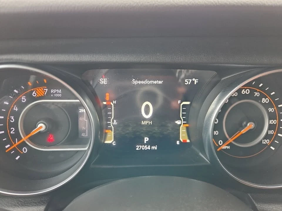 2023 Jeep JL Wrangler - Image 10 of 11