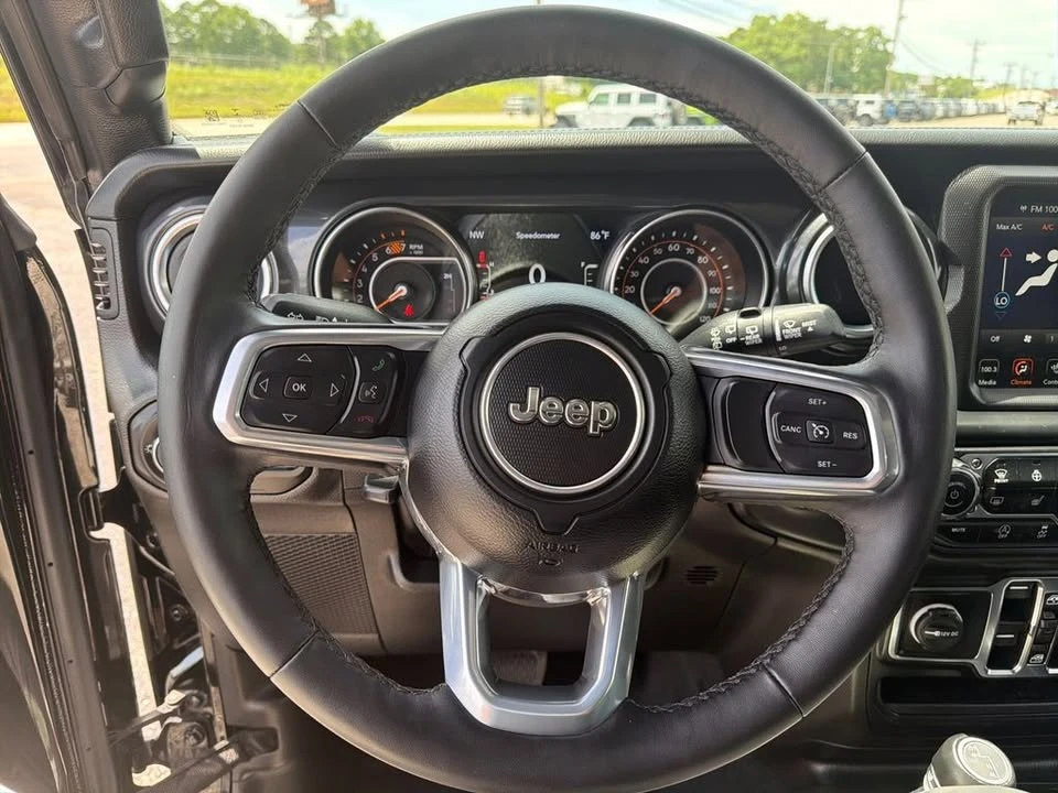 2023 Jeep JL Wrangler - Image 16 of 20